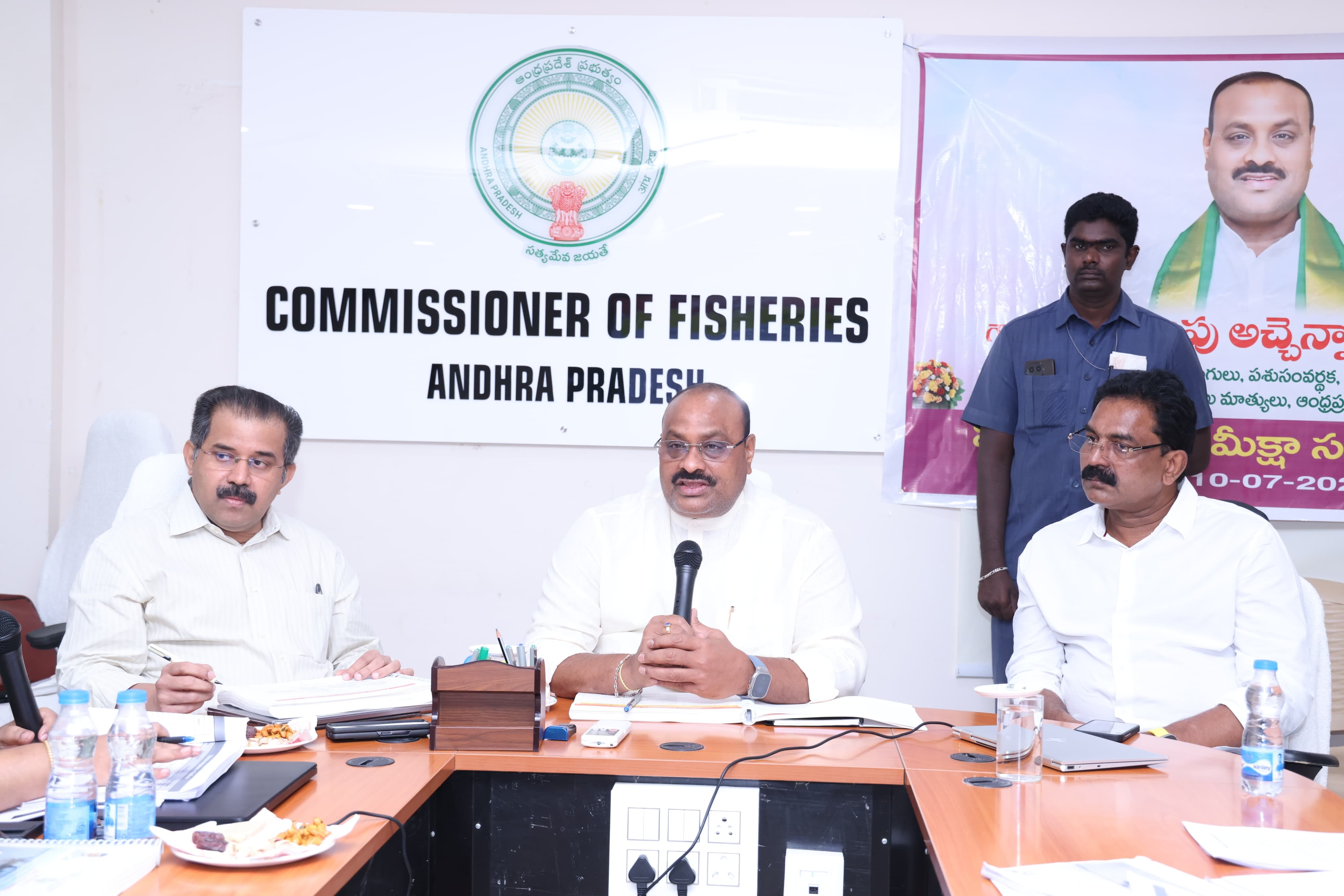 4,000 Fishing Boats To Get Satellite Systems Boosting Exports 24