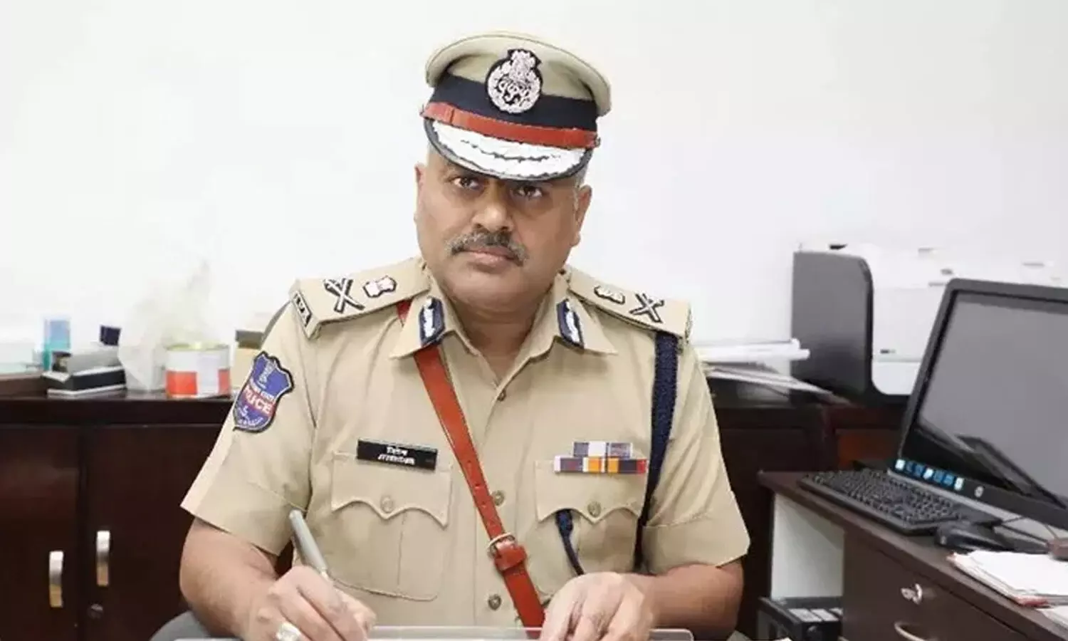 Senior Ips Officer Jitender Appointed As Telangana Dgp 33